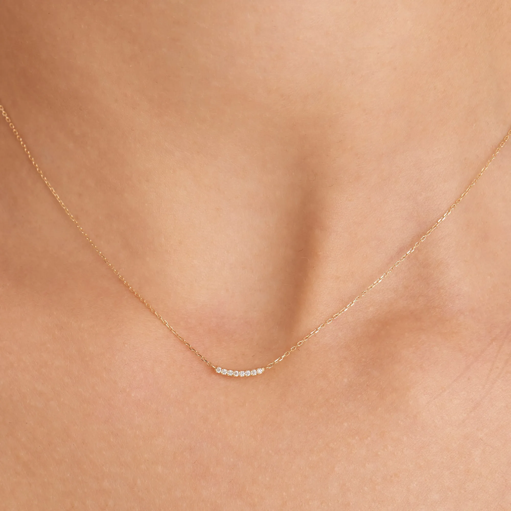 14kt Gold Magma Curve Diamond Necklace