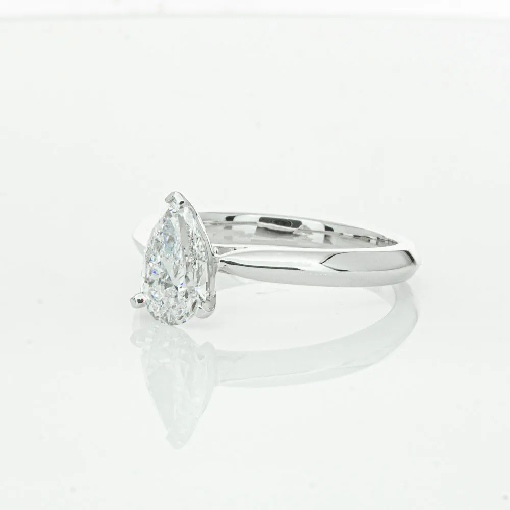 18ct White Gold 1.00ct Pear Cut Diamond Venetian Ring