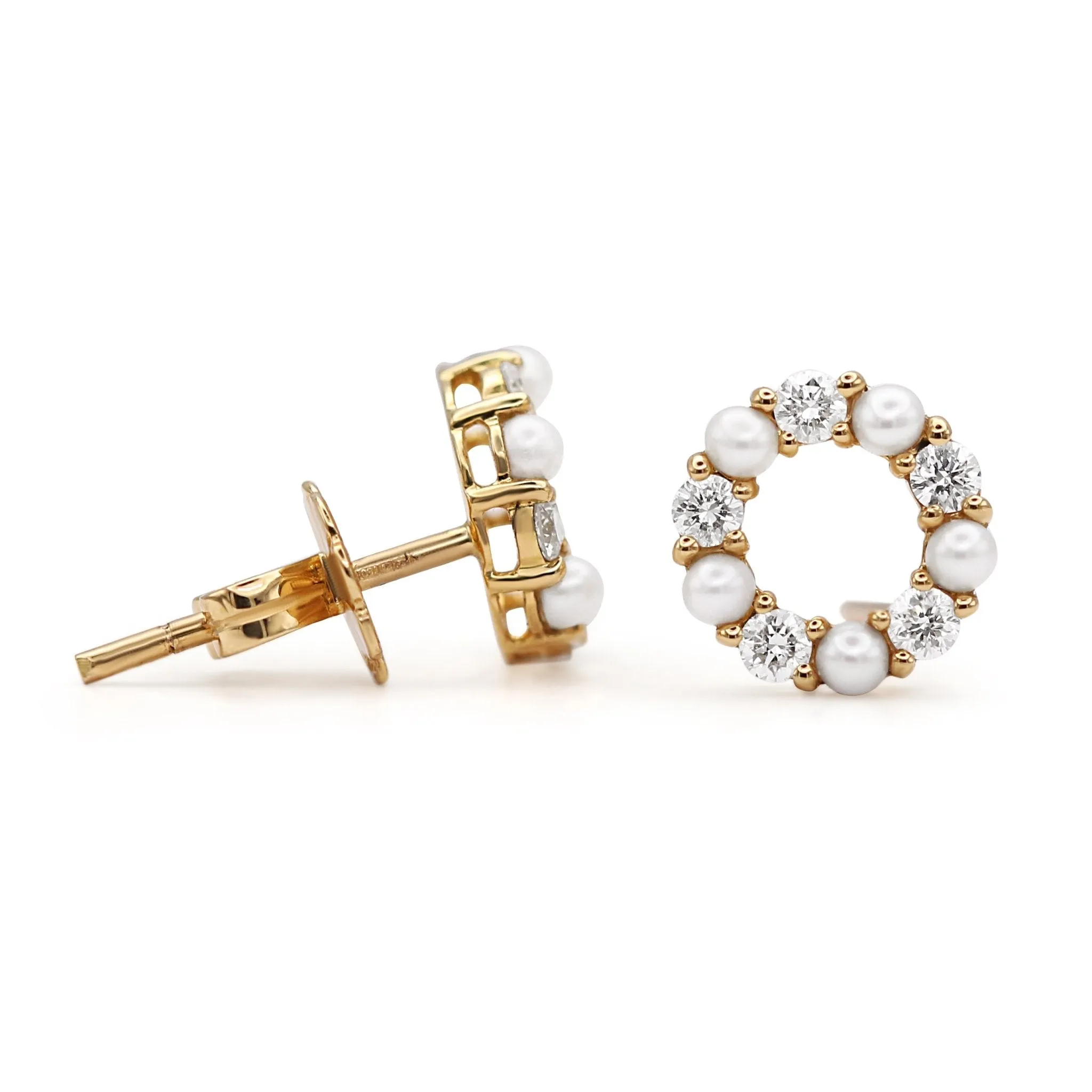 18ct Yellow Gold Diamond & Cultured Pearl Circle Stud Earrings