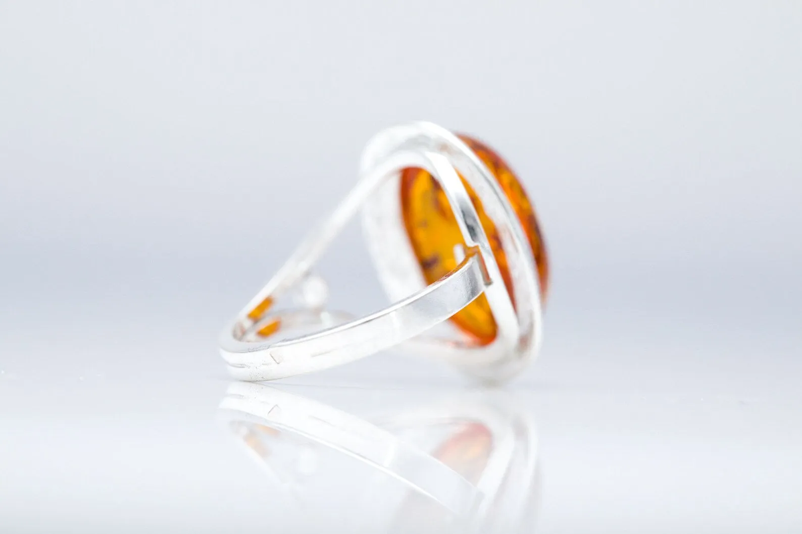 Classic Oval Ring with Cognac Amber