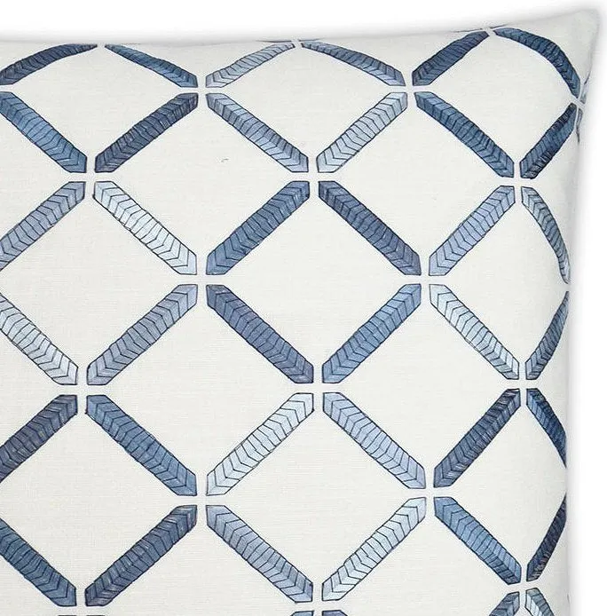 Contempo Indoor Pillows/Silver Lake Lattice Accent Pillow