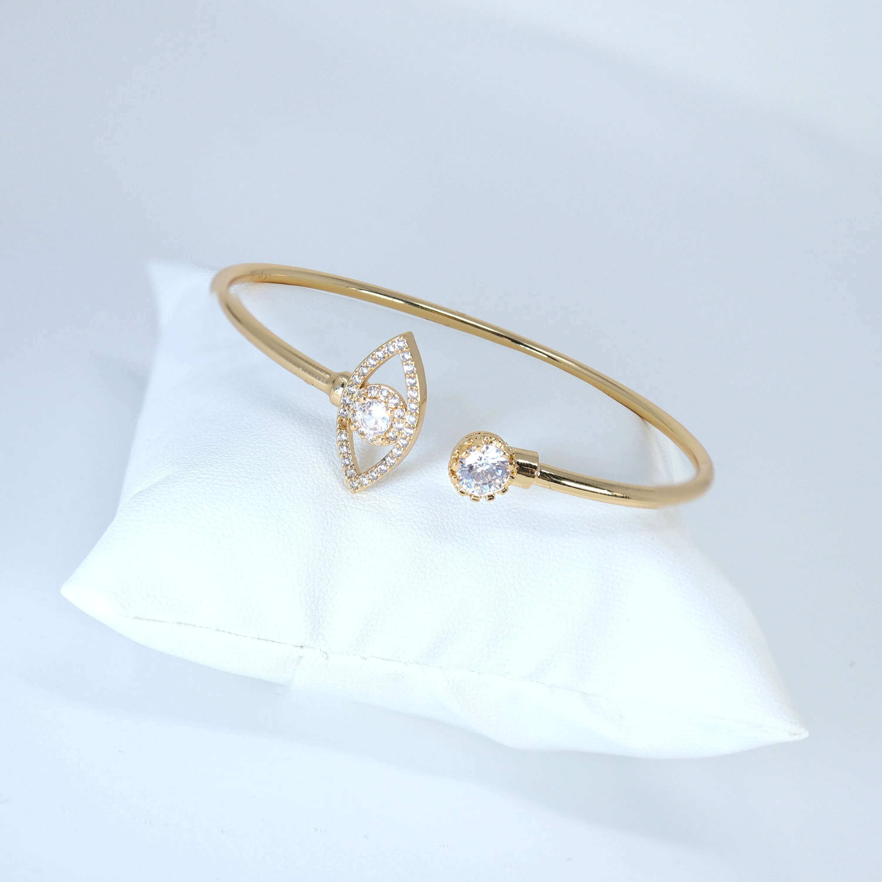 Cz Dainty Elegant Eye Cuff Bracelet, Bridesmaid Proposal, Bridesmaid Bracelet, Bridesmaid Gift Box, Will You Be My Bridesmaid, Tie the Knot