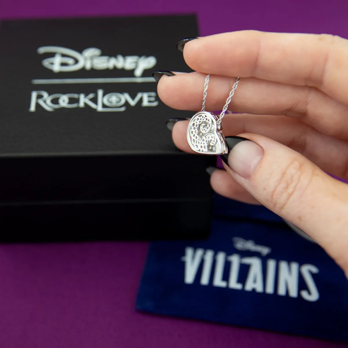 Disney X RockLove DISNEY THE LITTLE MERMAID Ursula Iconic Villains Necklace