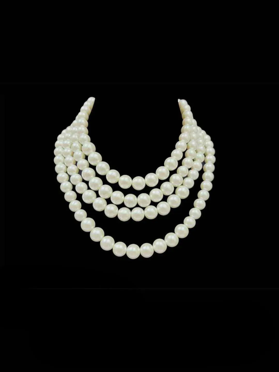 Elegant 4 Strand Pearl Necklace