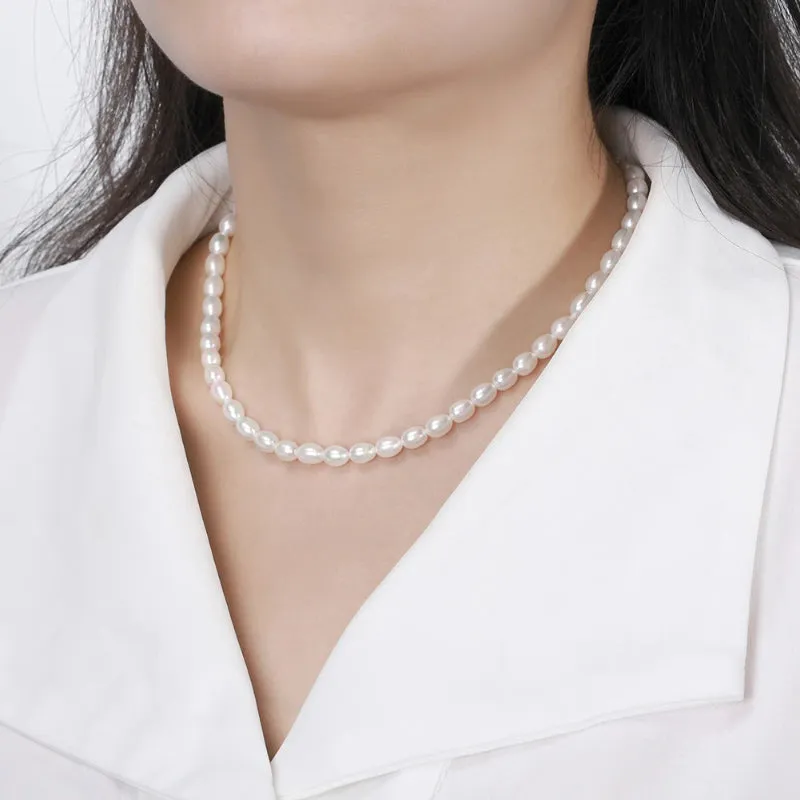 Elegant Baroque Pearl Minimalist Necklace Collection