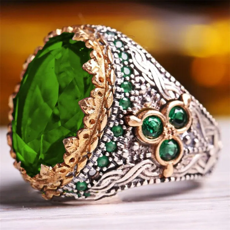 Emerald Men's Luxury Ring