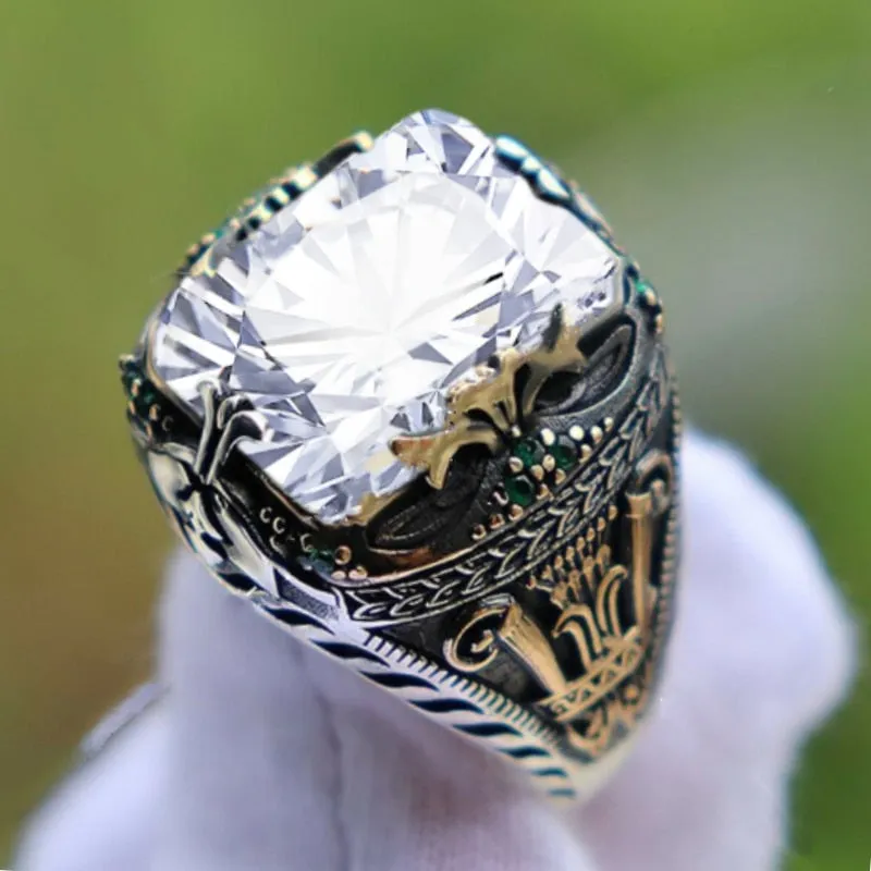 Emerald Men's Luxury Ring