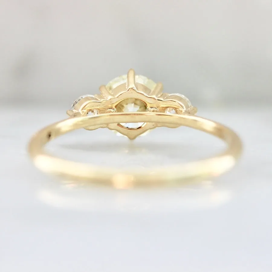 Falling Star Light Yellow Round Brilliant Cut Diamond Ring