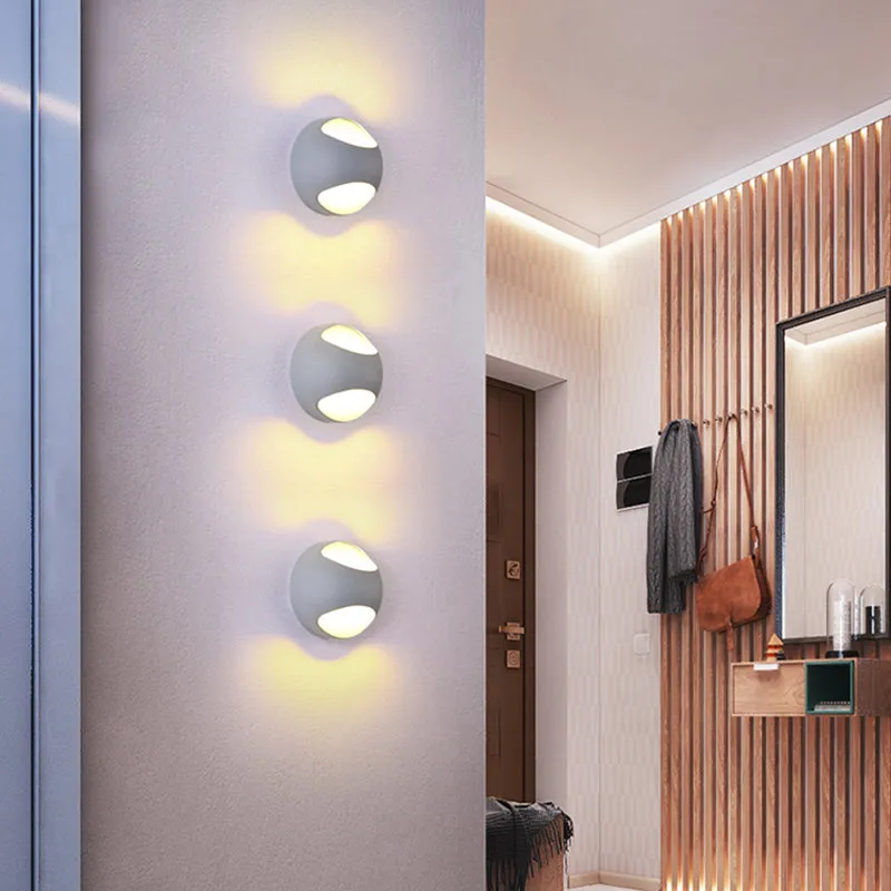 Modern Half-Globe Wall Sconce for Study Room - Sleek Plastic Design