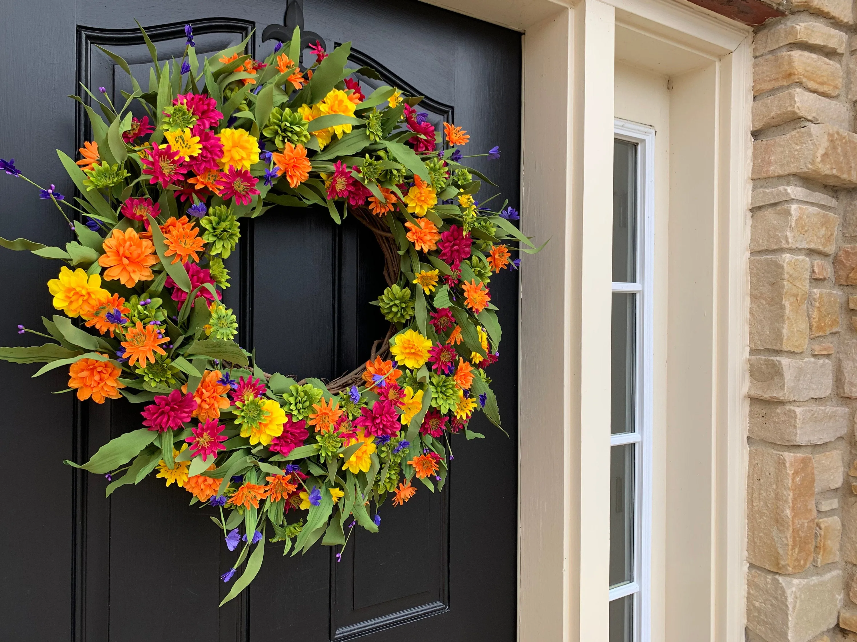 Multi-Colored Daisy Wreath