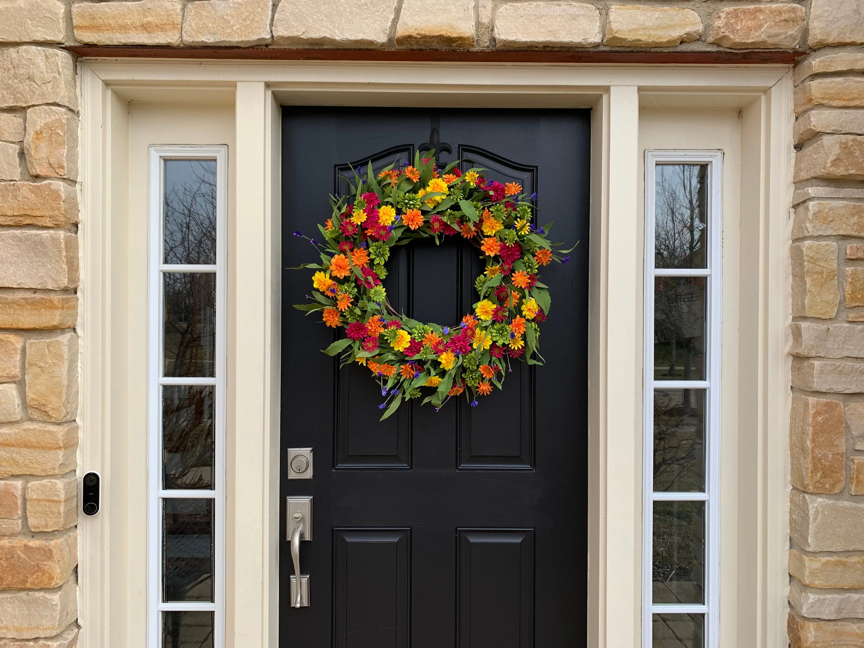 Multi-Colored Daisy Wreath