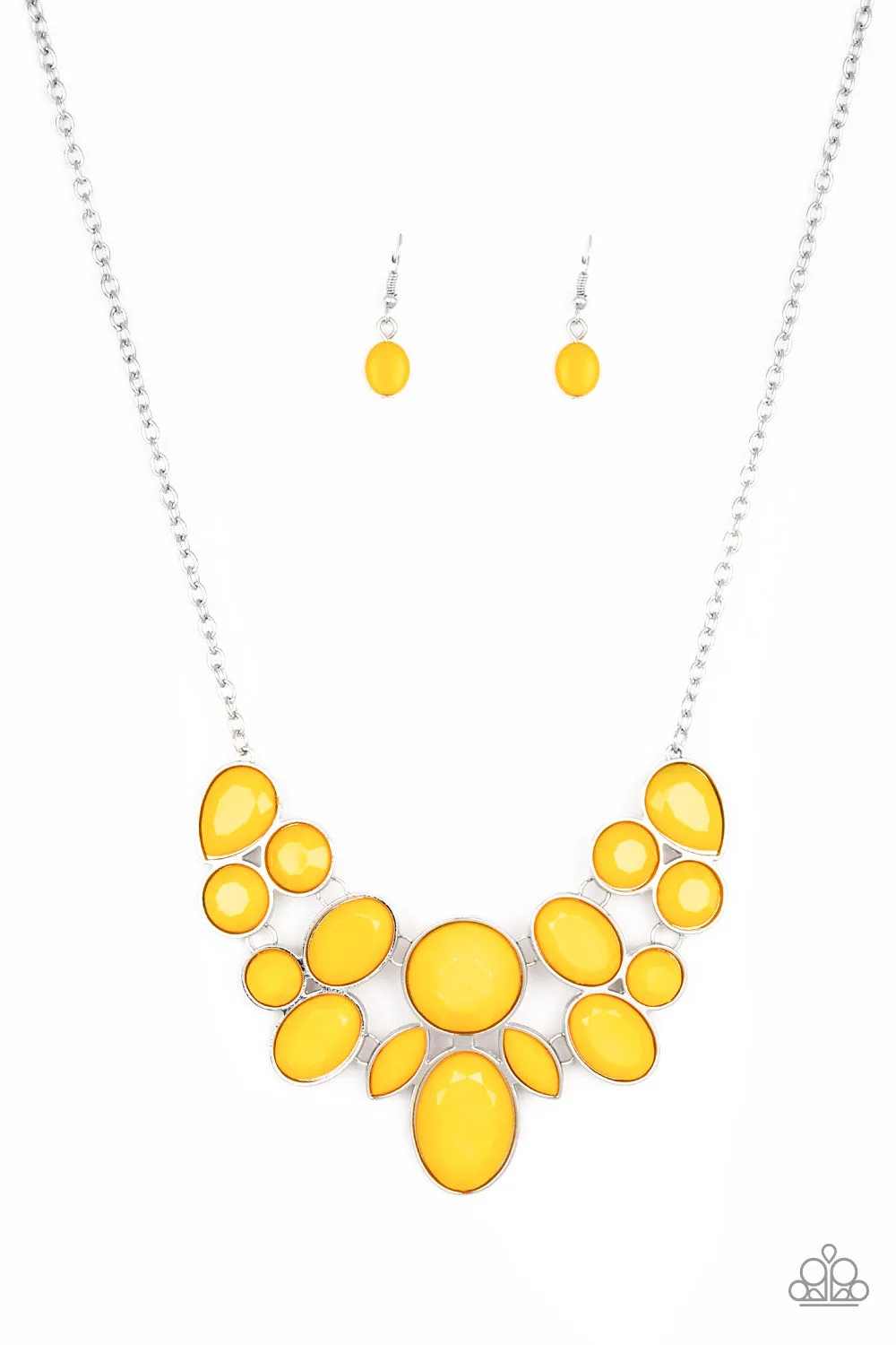 Paparazzi Demi-Diva Necklace Yellow