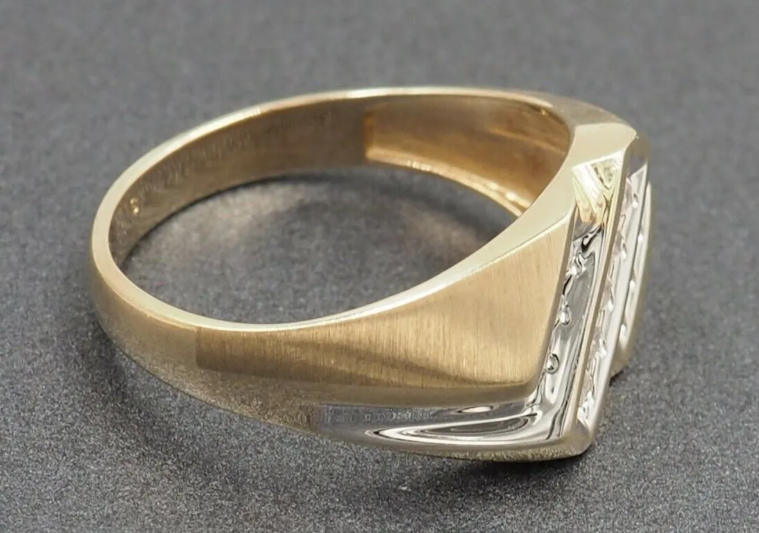 "Say 'I Do' in Style: Stunning 10ct Yellow Gold Diamond Wedding Unisex Ring"