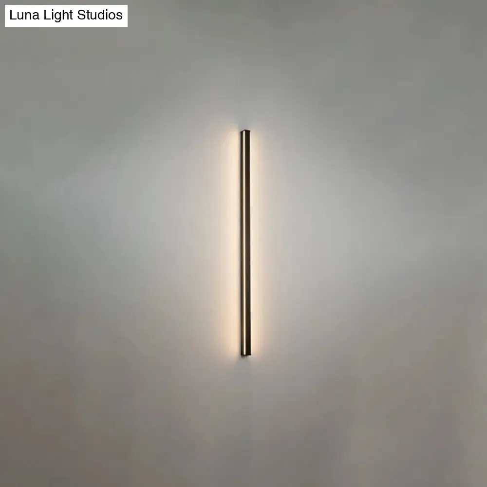 Sleek Black LED Wall Sconce for Hallways - Linear Flush Mount Design