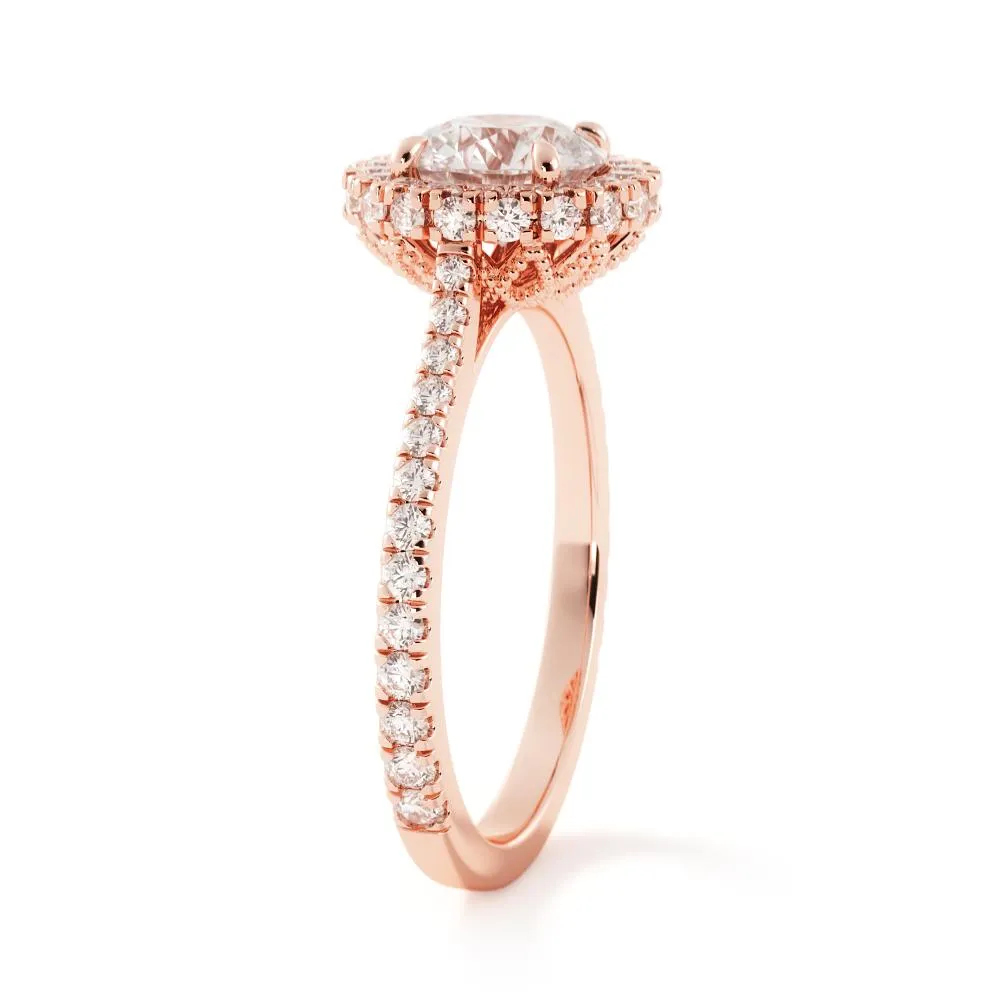 Sonce decorative Natural Round  Diamond Engagement Ring